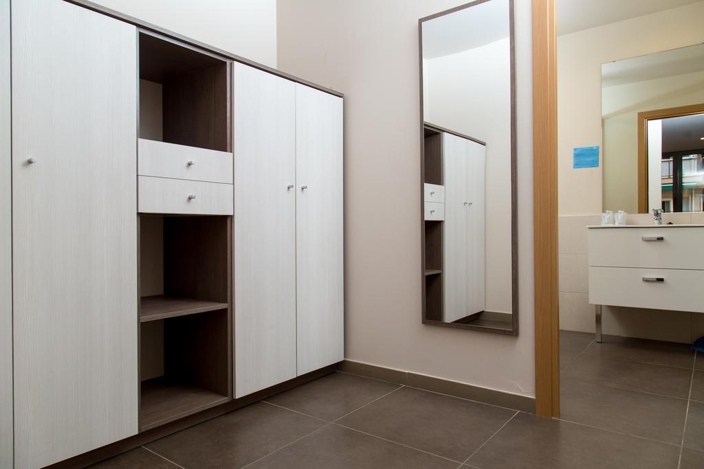 Pierre & Vacances Barcelona Sants Luaran gambar