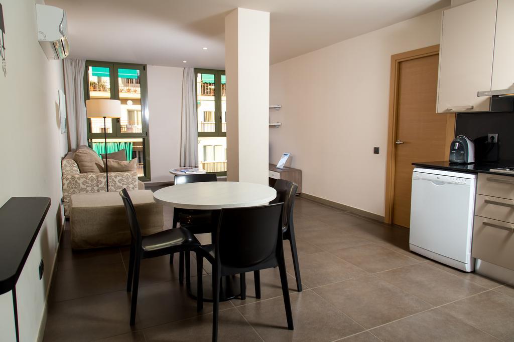 Pierre & Vacances Barcelona Sants Luaran gambar