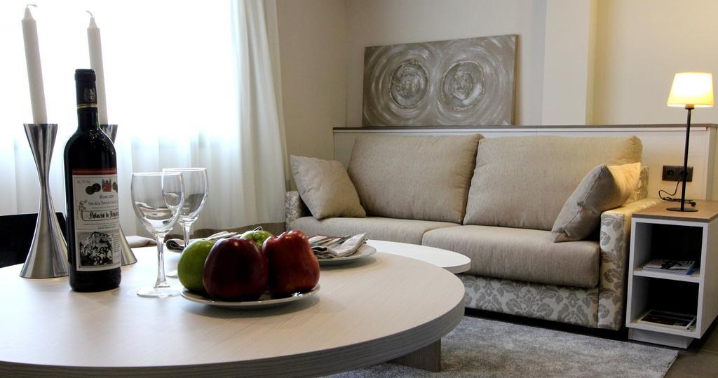 Pierre & Vacances Barcelona Sants Bilik gambar