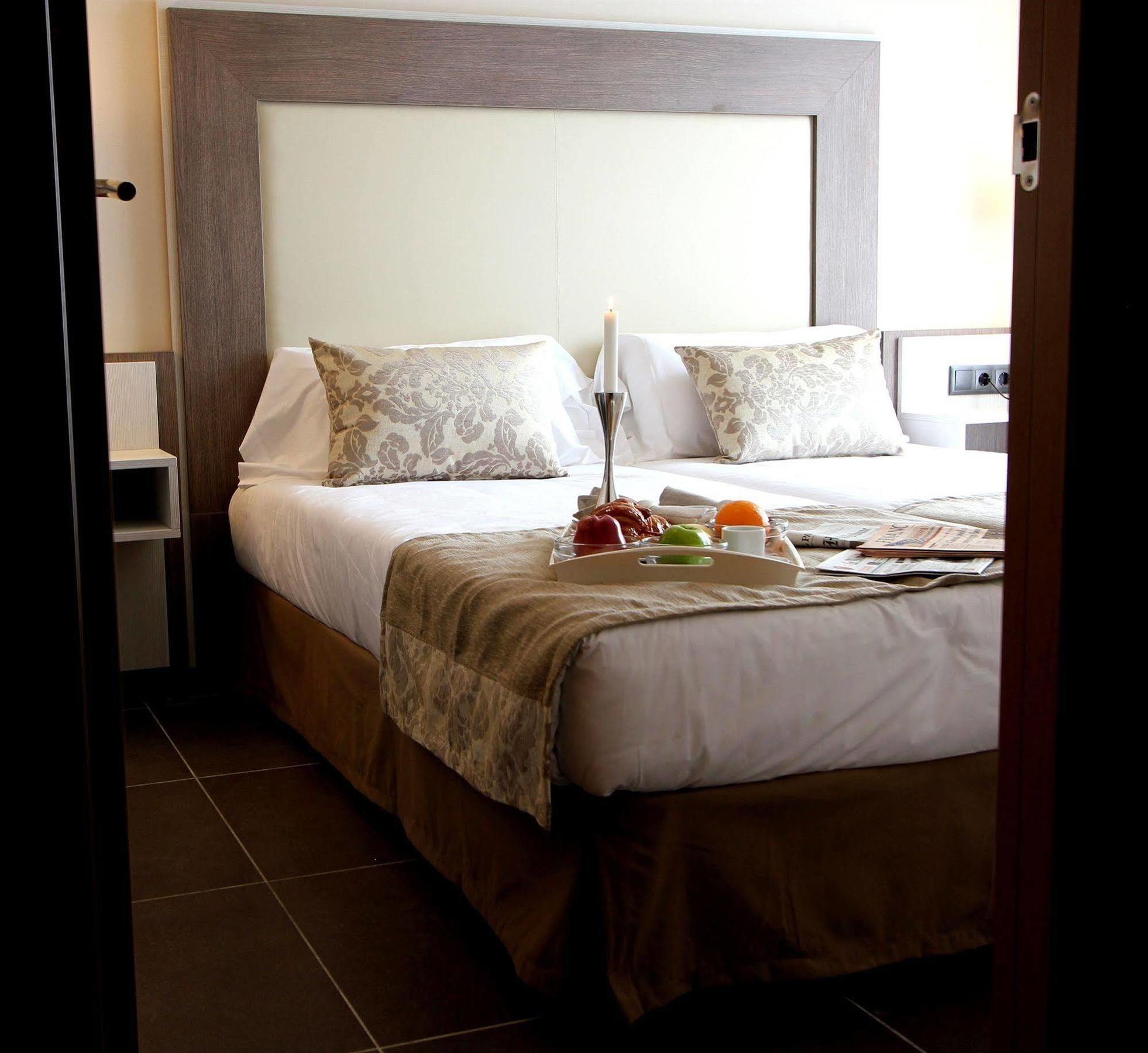 Pierre & Vacances Barcelona Sants Luaran gambar